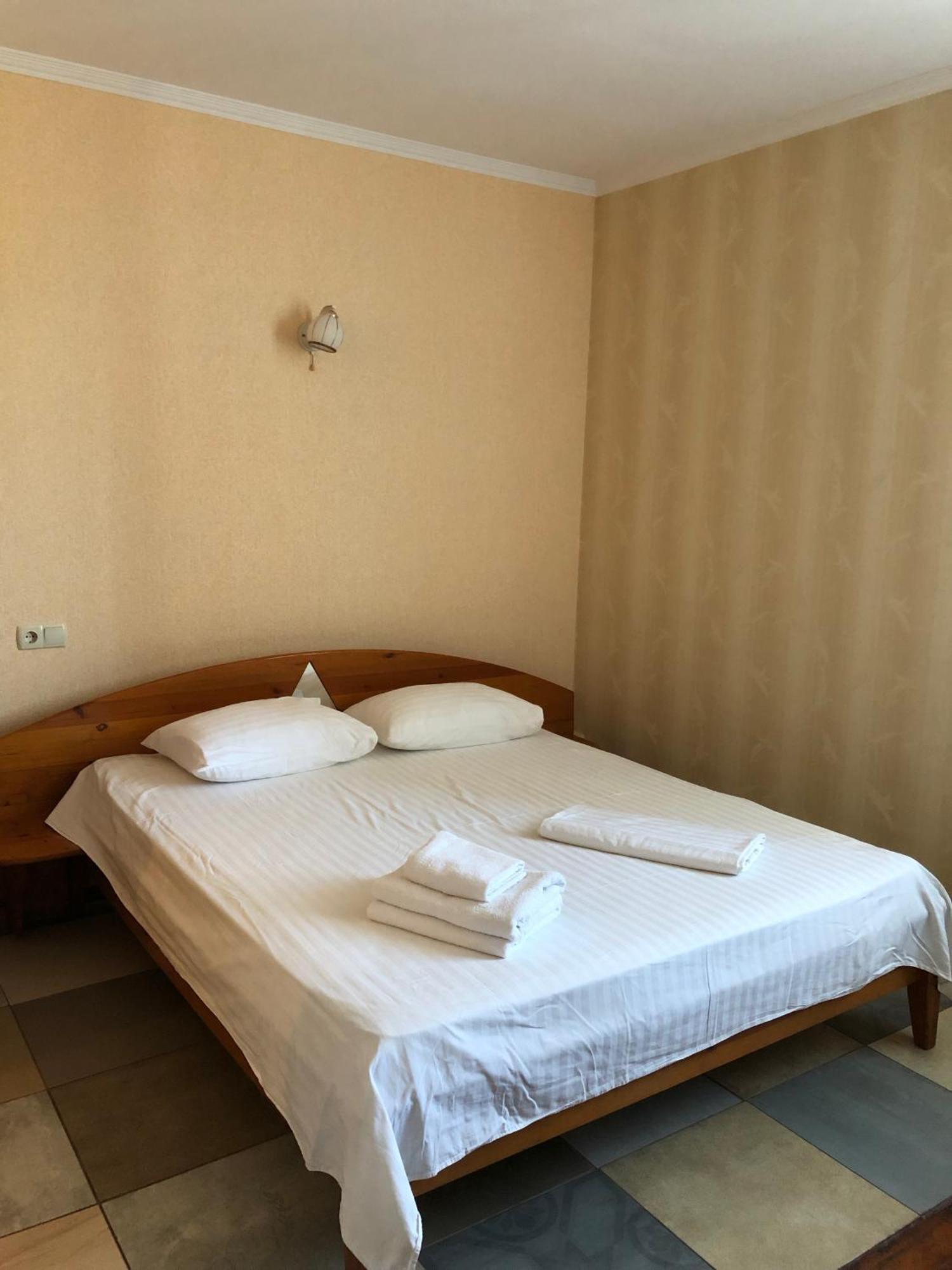 Zhuliany City Hotel Gatnoye Bagian luar foto