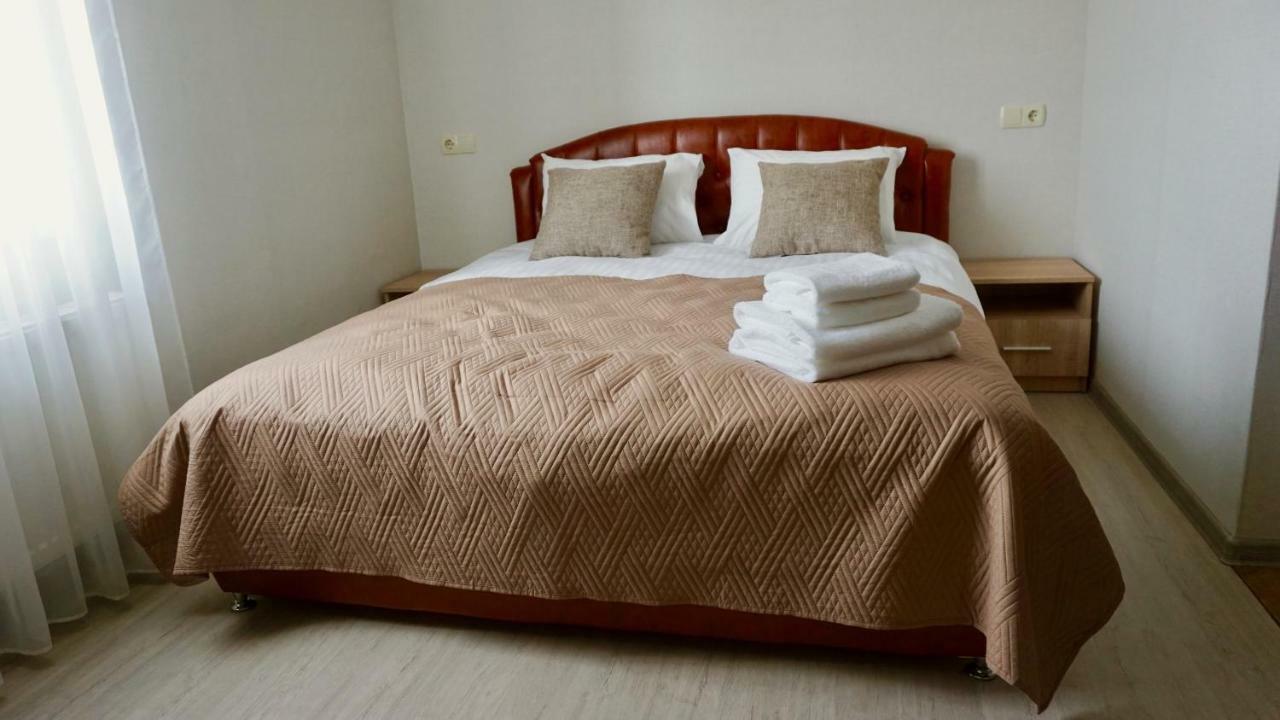 Zhuliany City Hotel Gatnoye Bagian luar foto
